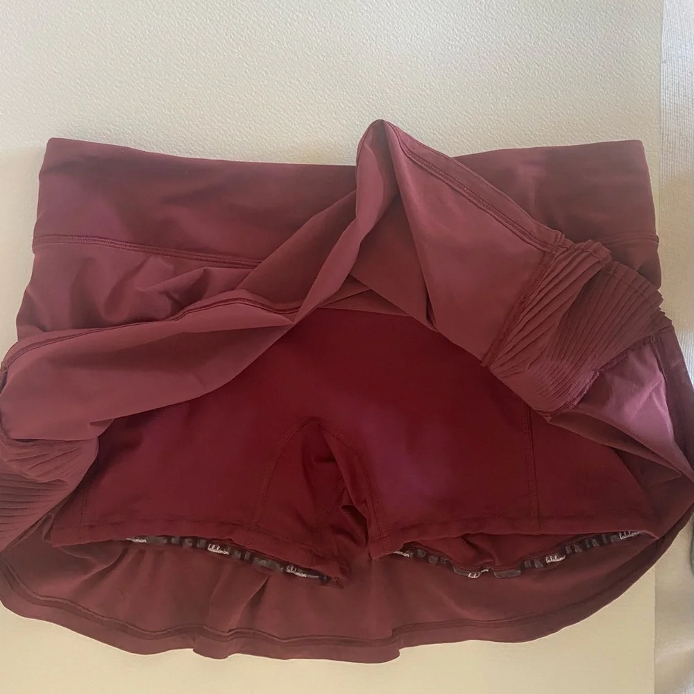 Lululemon Play Off The Pleats Skirt - Picture 7 of 8